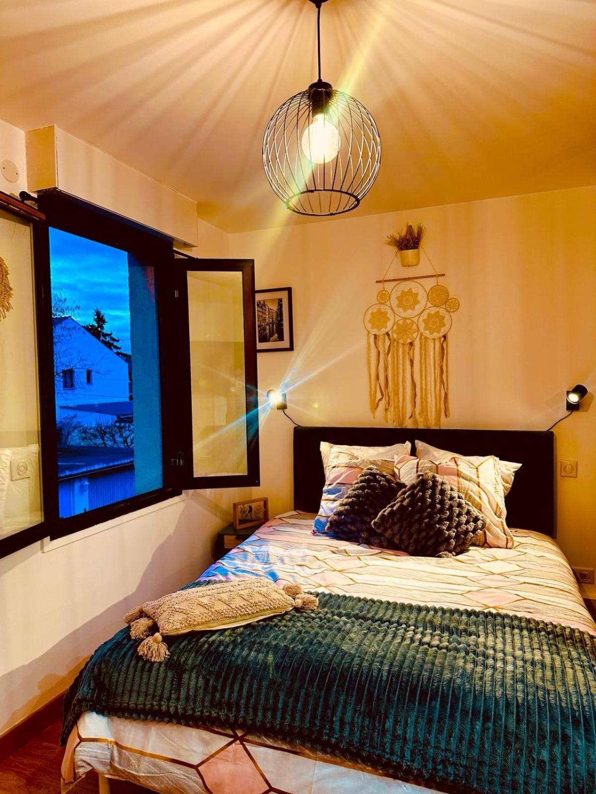 Appartement Elegant A Conflant Conflans-Sainte-Honorine Ngoại thất bức ảnh